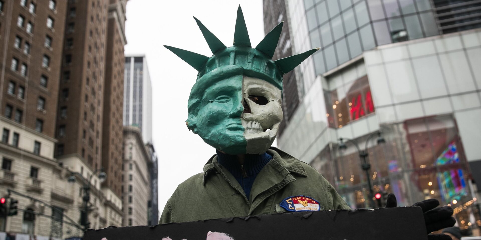 Акция протеста в США против ударов по Сирии - ИноСМИ, 1920, 19.03.2021