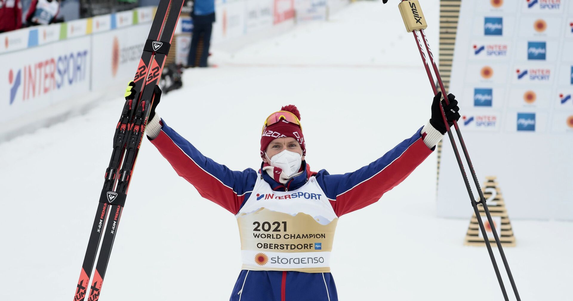 Александр Большунов (Россия), завоевавший золотую медаль в скиатлоне на ЧМ- 2021 - ИноСМИ, 1920, 02.03.2021