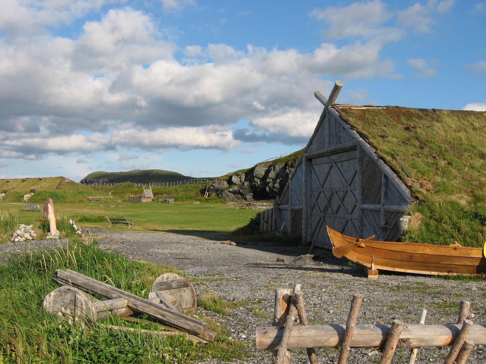 Реконструкция поселения викингов в Л'Анс-о-Медоуз, Ньюфаундленд, Канада - ИноСМИ, 1920, 05.03.2021