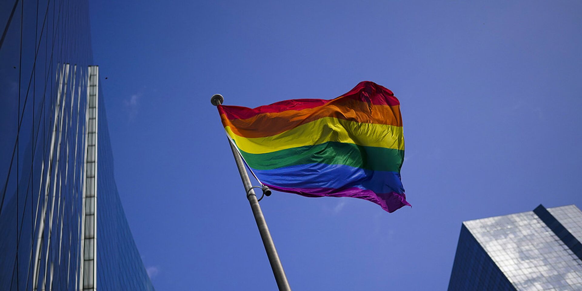 Гласове (Болгария): Европарламент объявил Евросоюз «зоной свободы ЛГБТ»  (Гласове, Болгария) | 07.10.2022, ИноСМИ