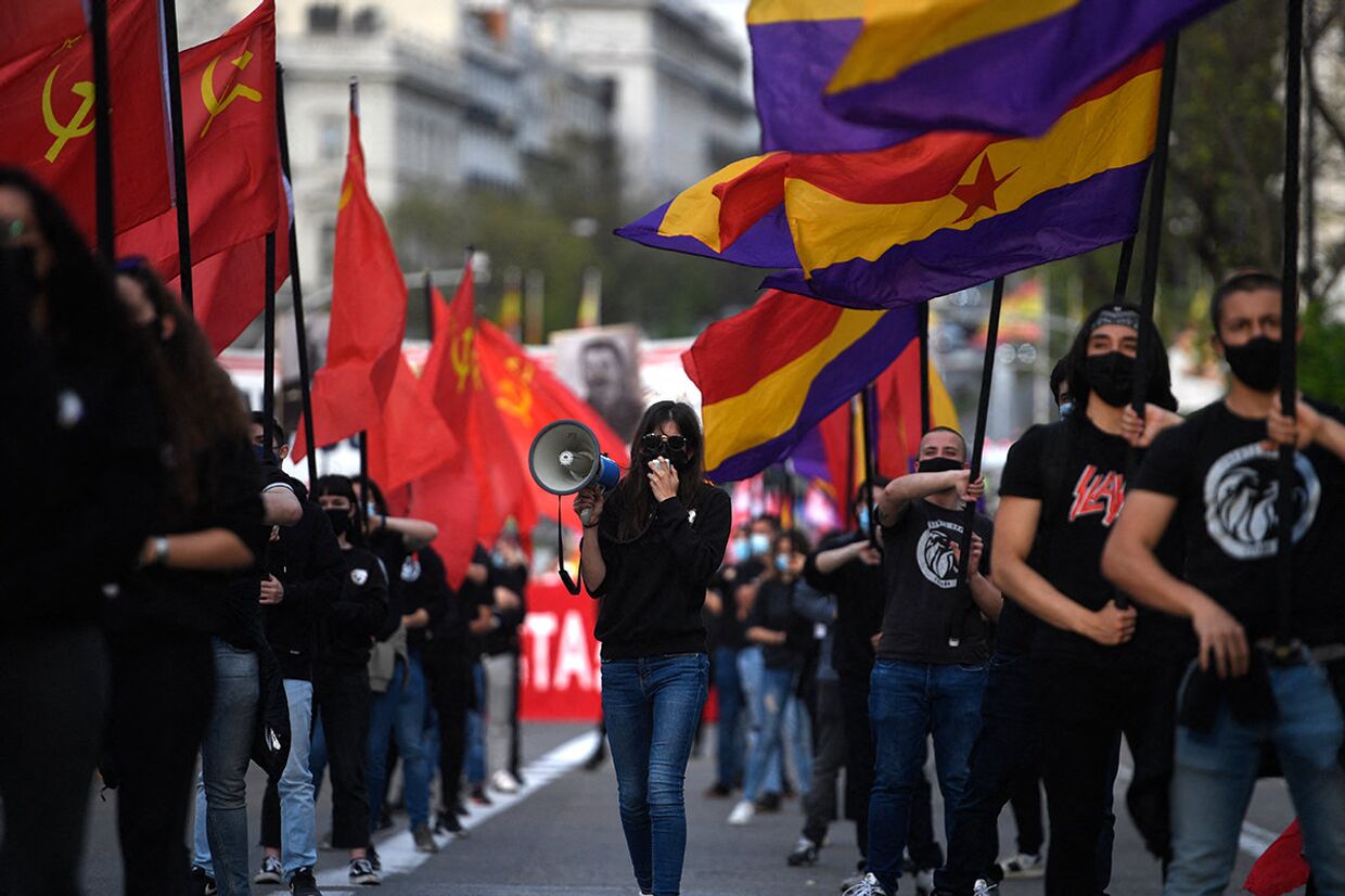 Участники демонстрации в Мадриде, Испания