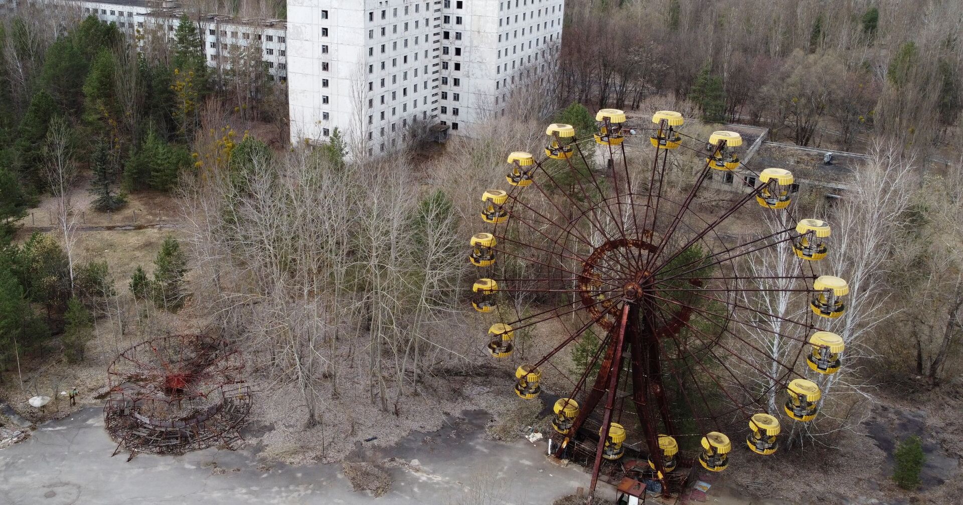 Вид на заброшенную Припять рядом с Чернобыльской АЭС - ИноСМИ, 1920, 26.04.2021