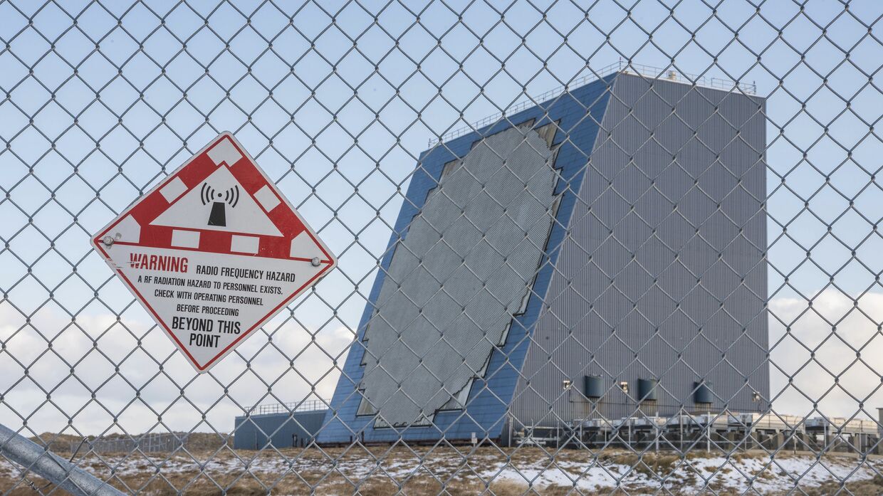 Радар на авиабазе США Ирексон, Аляска