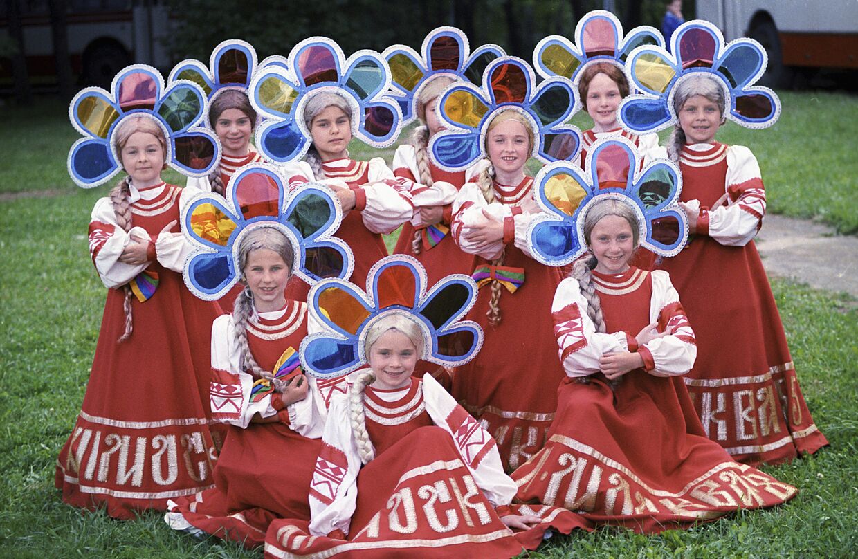 XII Всемирный фестиваль молодёжи и студентов — фестиваль, проходивший в Москве с 27 июля по 3 августа 1985 года в Москве
