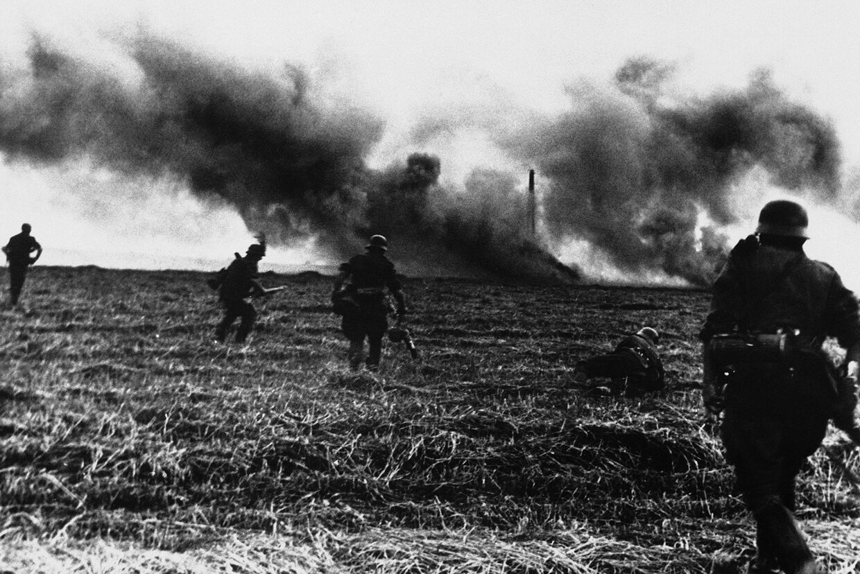 Немецкие солдаты на подступах к Киеву. 8 октября 1941