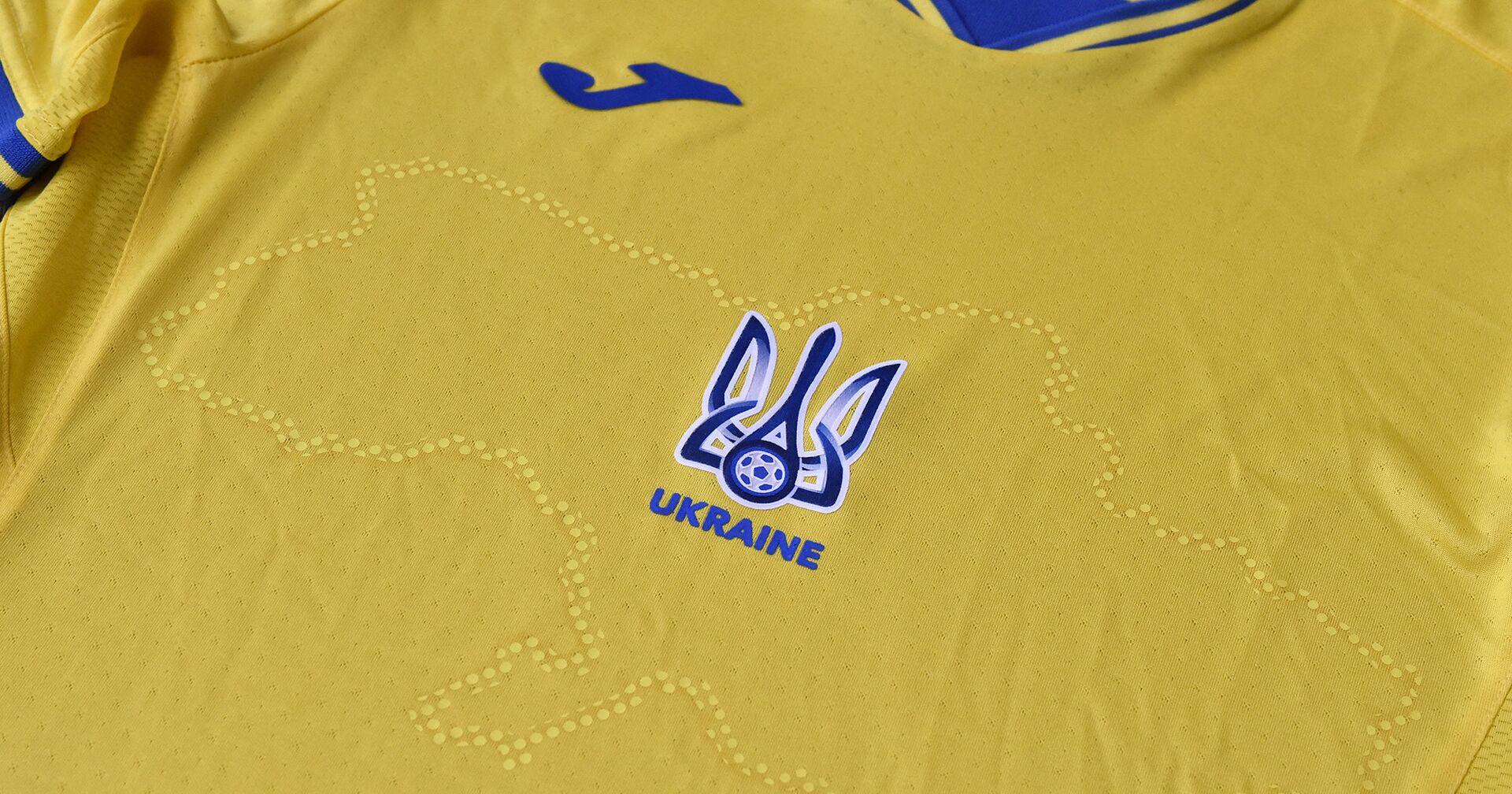 Дизайн футболки сборной Украины по футболу на Евро-2020 - ИноСМИ, 1920, 07.06.2021