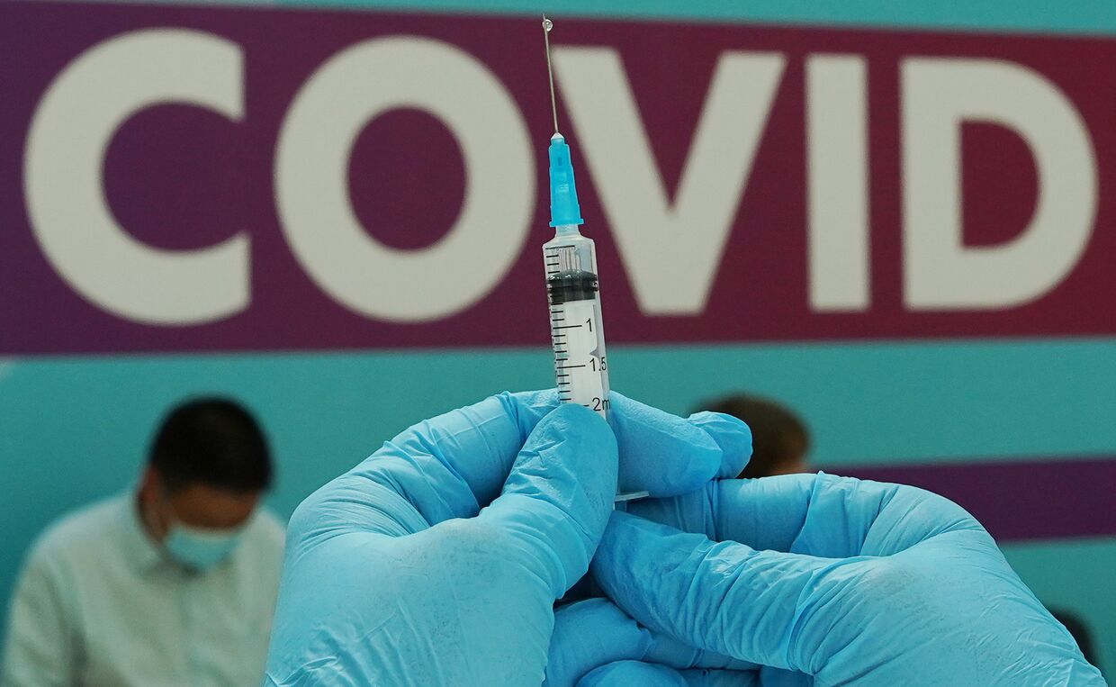 Вакцинация от коронавирусной инфекции в Москве