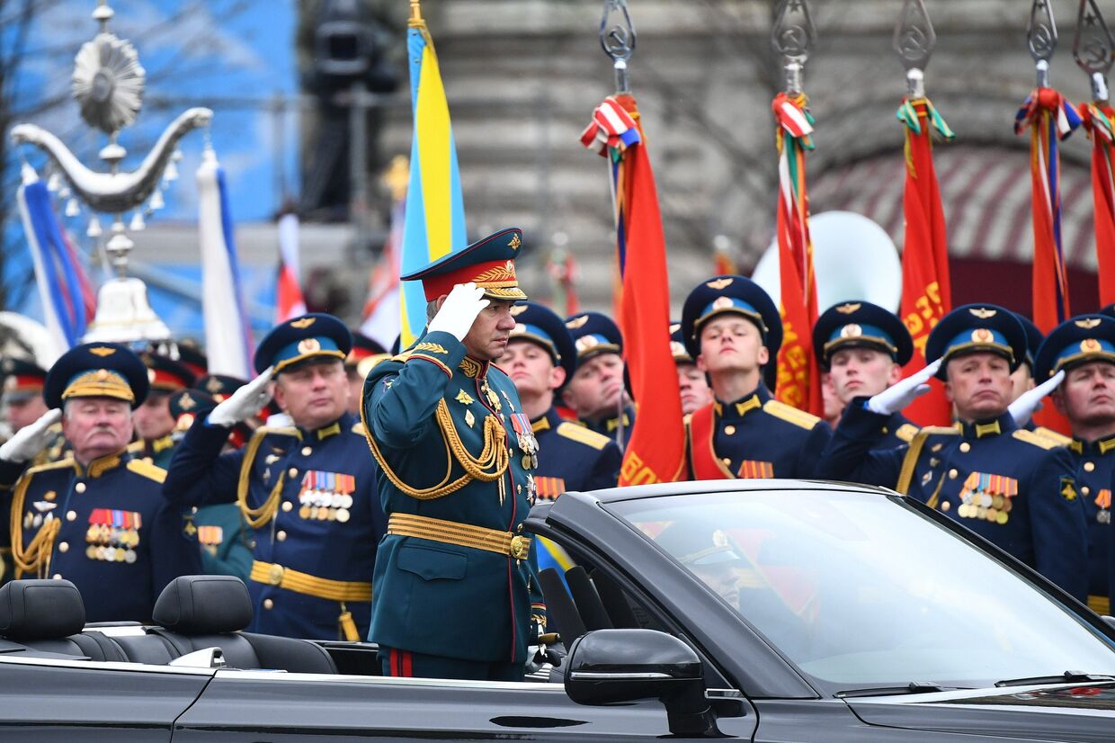 Военный парад в честь 76-й годовщины Победы
