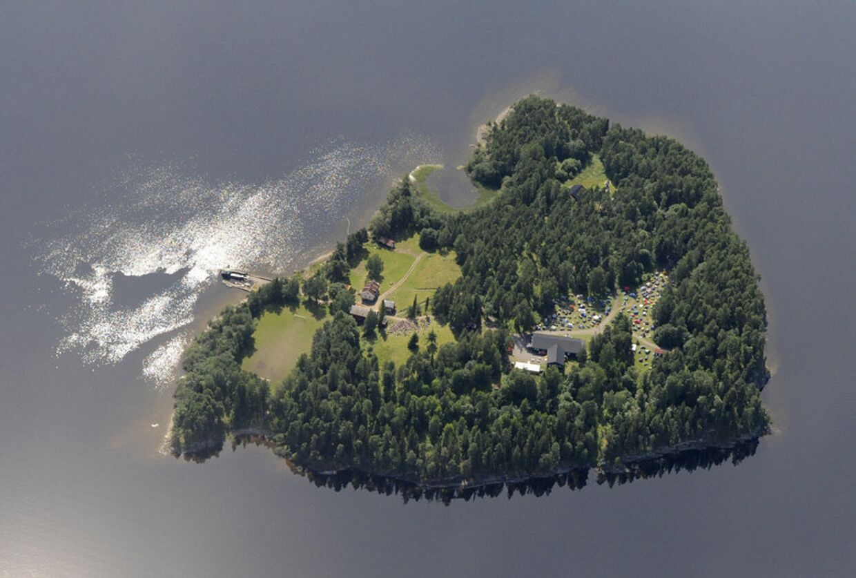 Остров Утёйя, Норвегия, снимок с воздуха