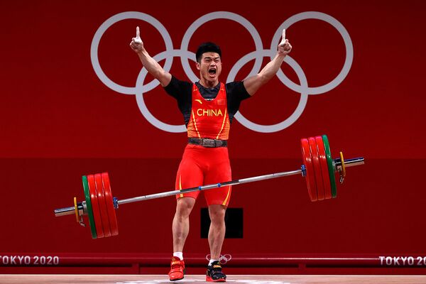 Тяжелая атлетика - Мужчины 73 кг - Группа А. Ши Чжиен из Китая