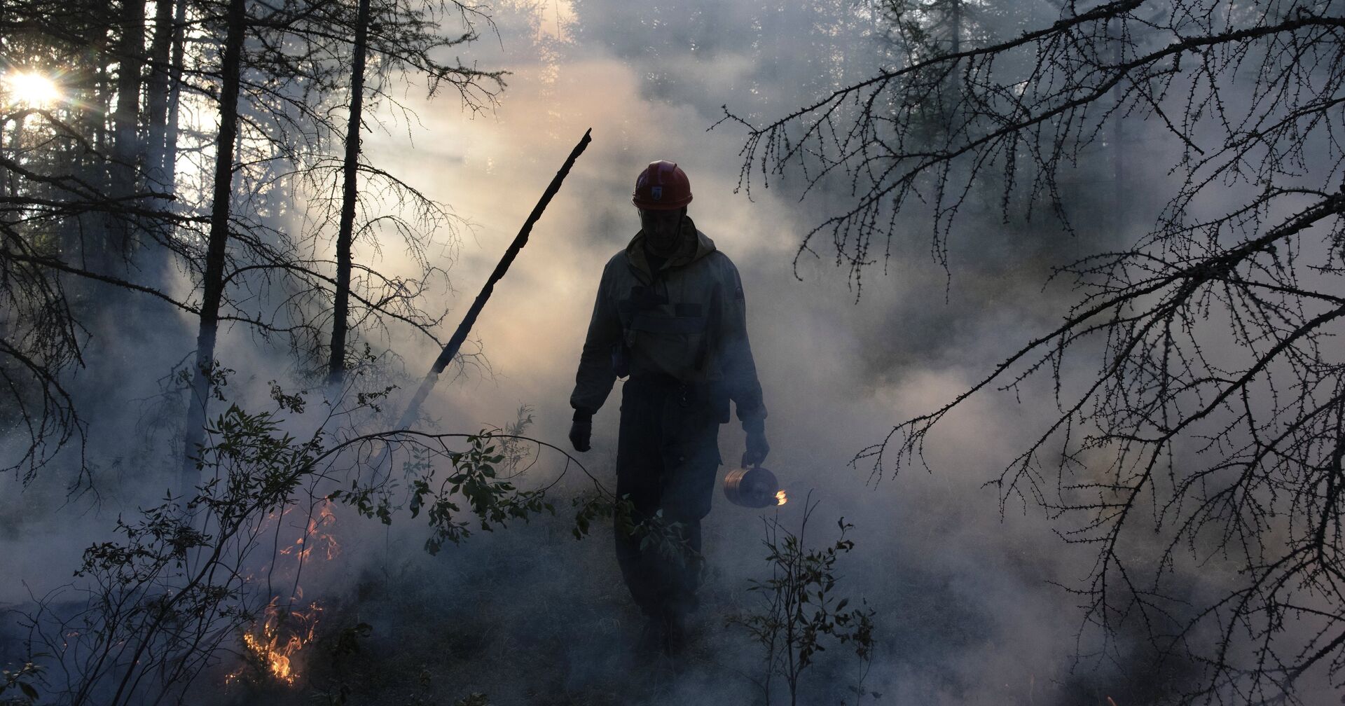 Тушение лесных пожаров в Якутии - ИноСМИ, 1920, 13.09.2021