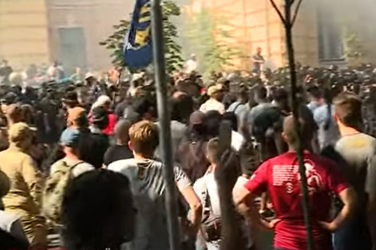 Столкновения в Киеве у офиса президента