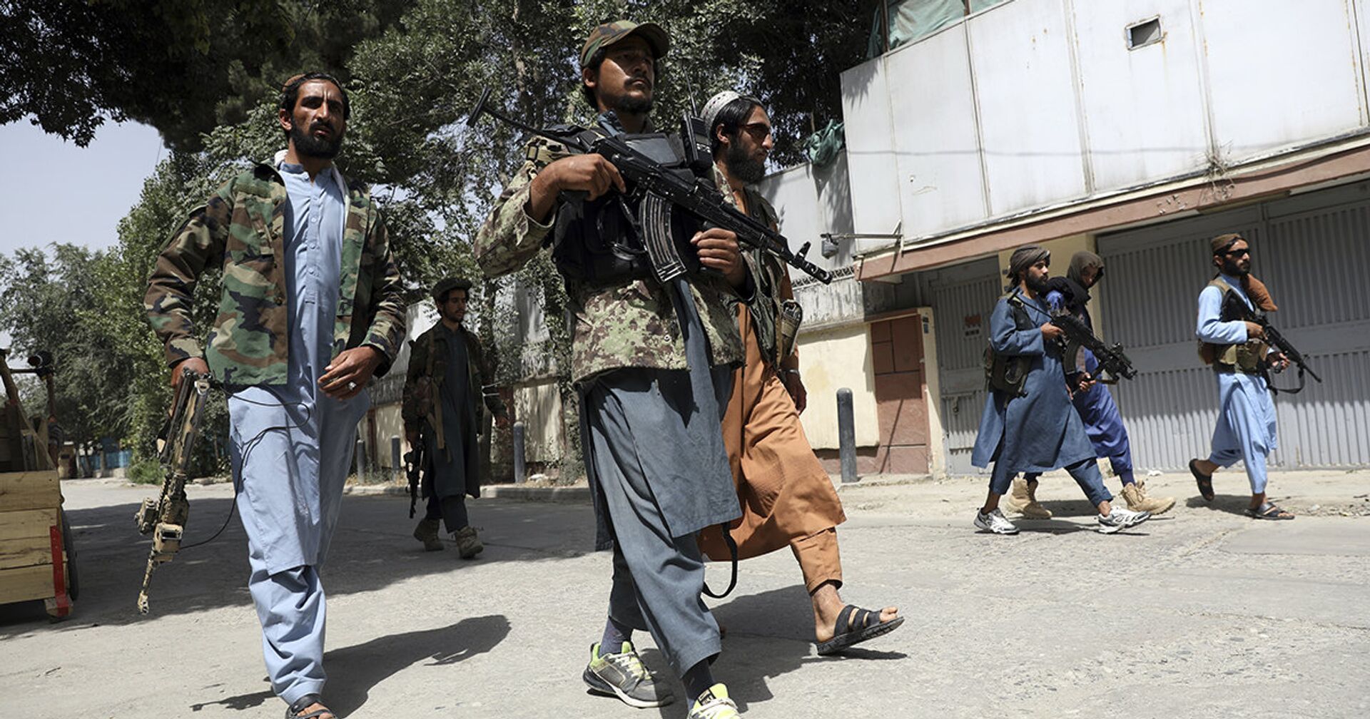Боевики Талибана* в Кабуле, Афганистан - ИноСМИ, 1920, 21.08.2021