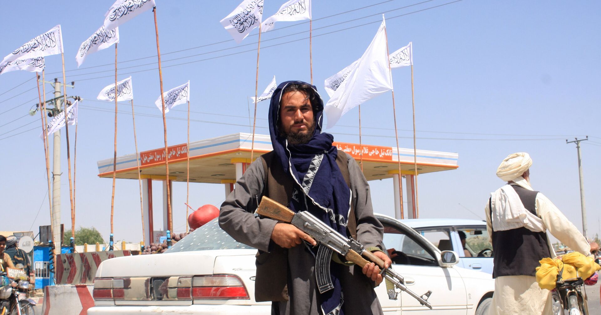 Боевик Талибана* в Газни, Афганистан - ИноСМИ, 1920, 27.08.2021