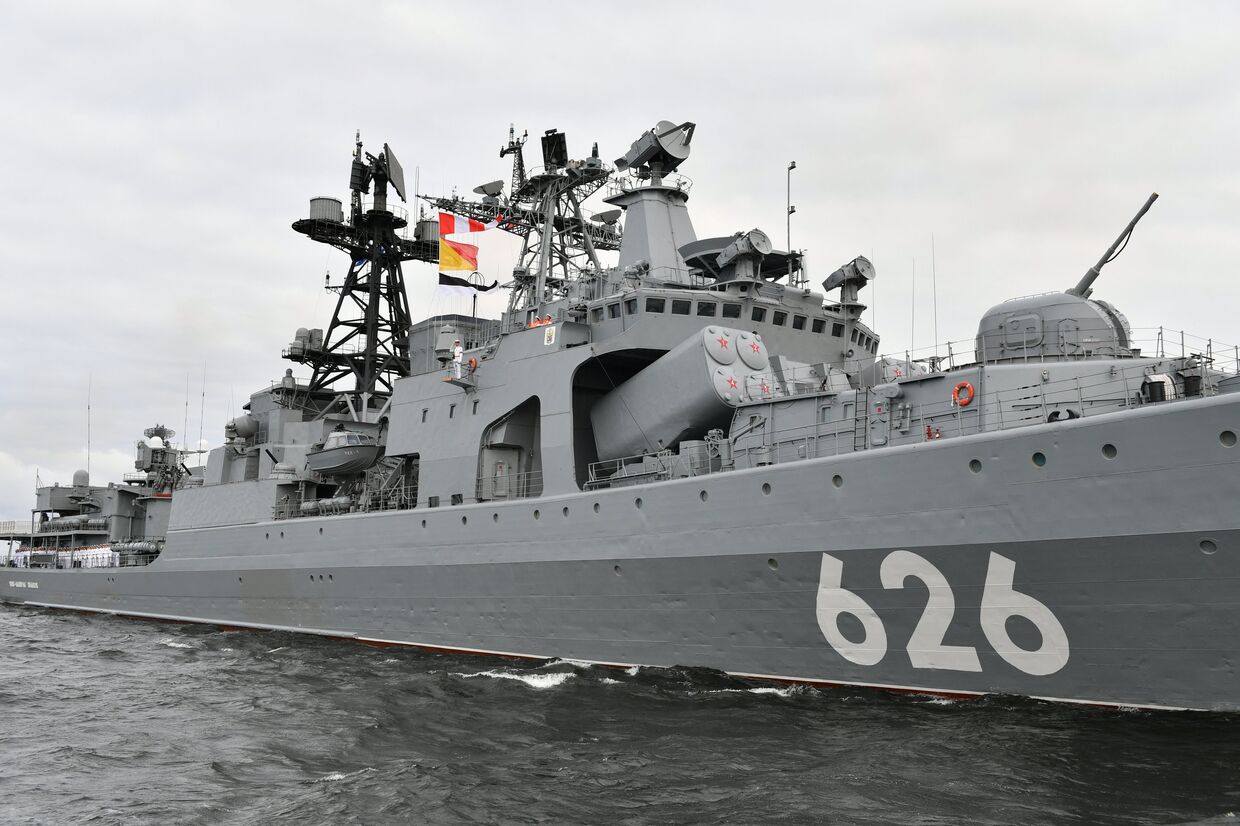 Большой противолодочный корабль Вице-адмирал Кулаков