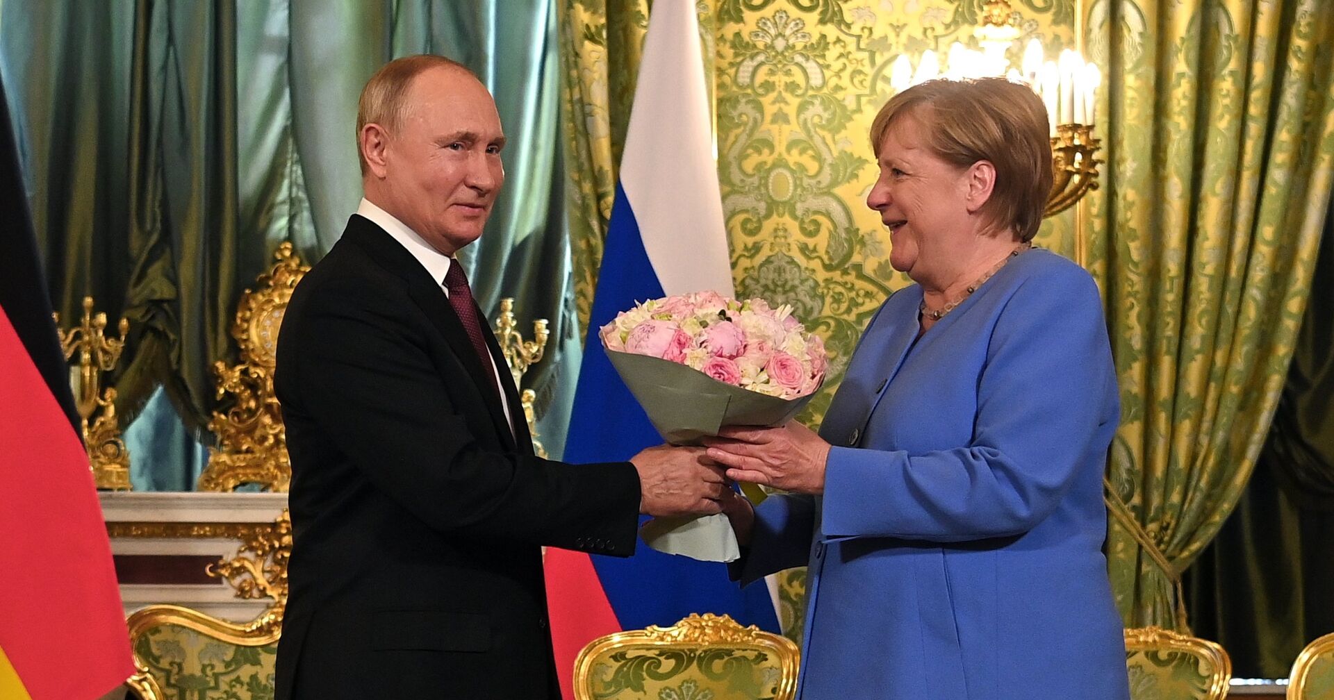Встреча президента РФ В. Путина с канцлером Германии А. Меркель - ИноСМИ, 1920, 15.09.2021