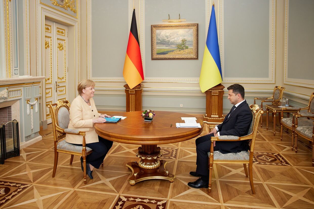 Президент Украины Владимир Зеленский и канцлер Германии Ангела Меркель в Киеве