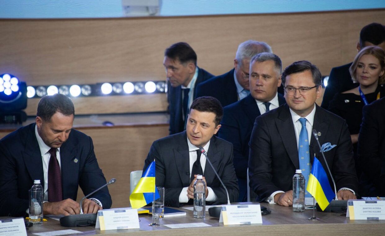 Президент Украины открыл инаугурационный саммит Крымской платформы