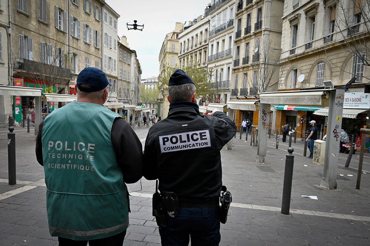 Полиция в Марселе, Франция