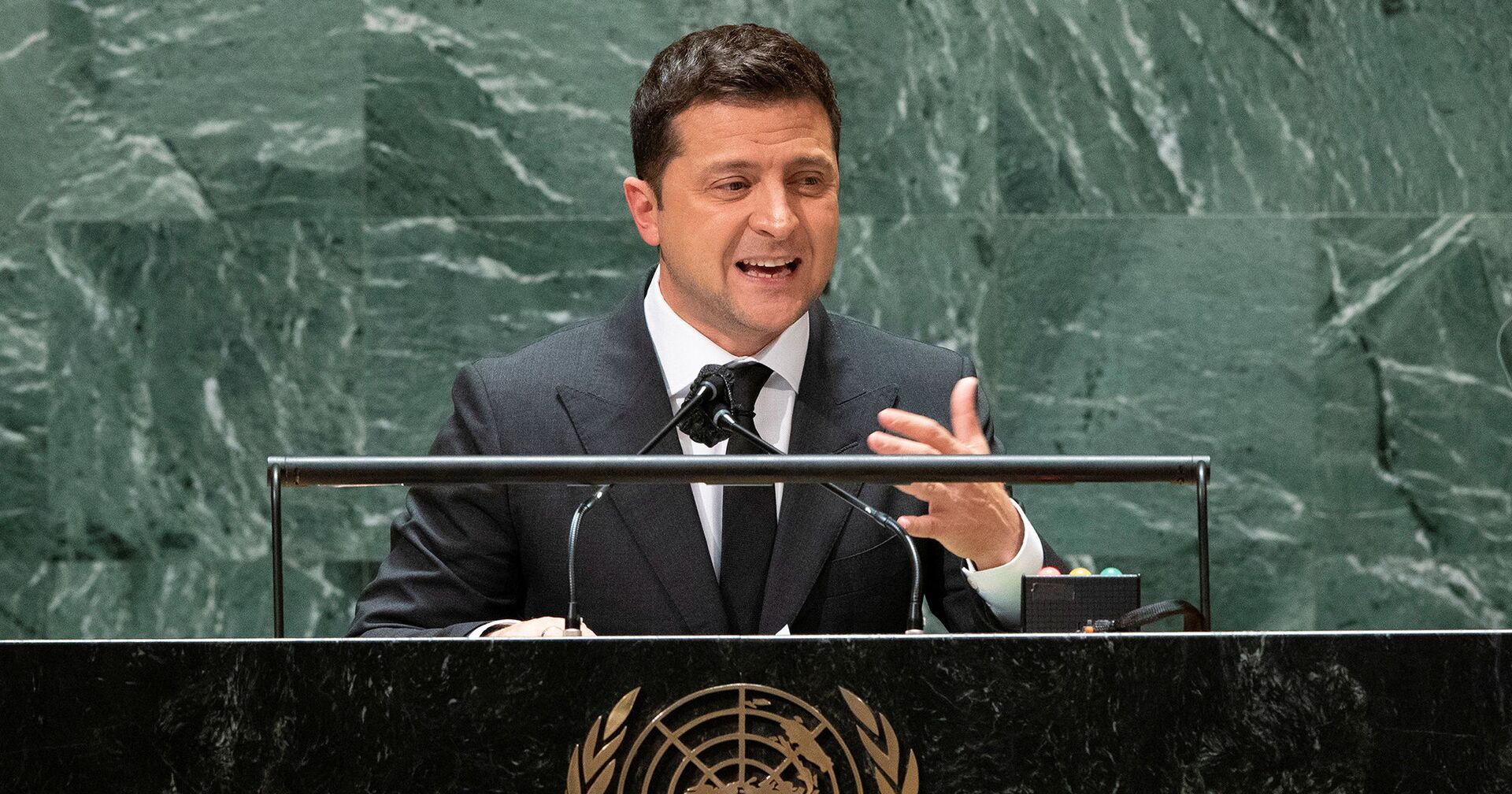 Президент Украины Владимир Зеленский выступает на 76-й сессии Генеральной Ассамблеи ООН - ИноСМИ, 1920, 23.09.2021