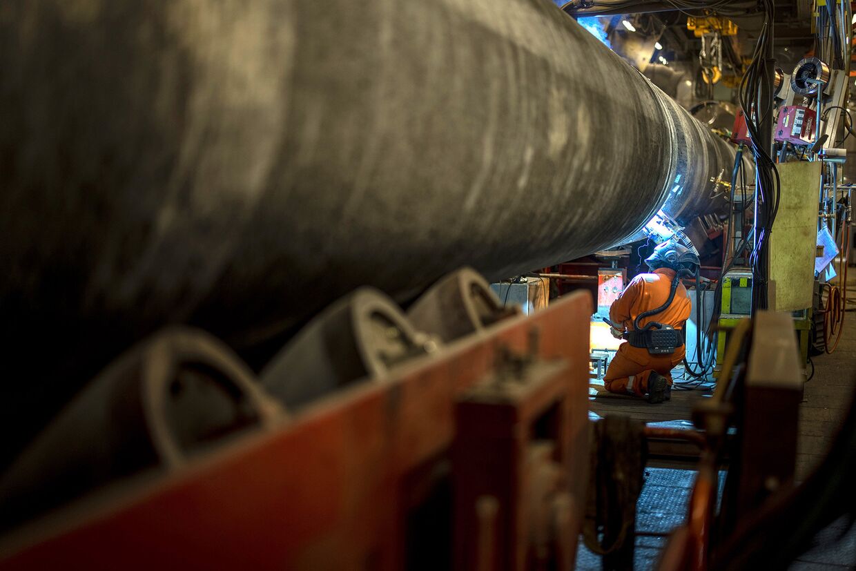 Специалисты трубоукладочной баржи «Фортуна» осуществили сварку последней трубы второй нитки газопровода «Северный поток ‑ 2».