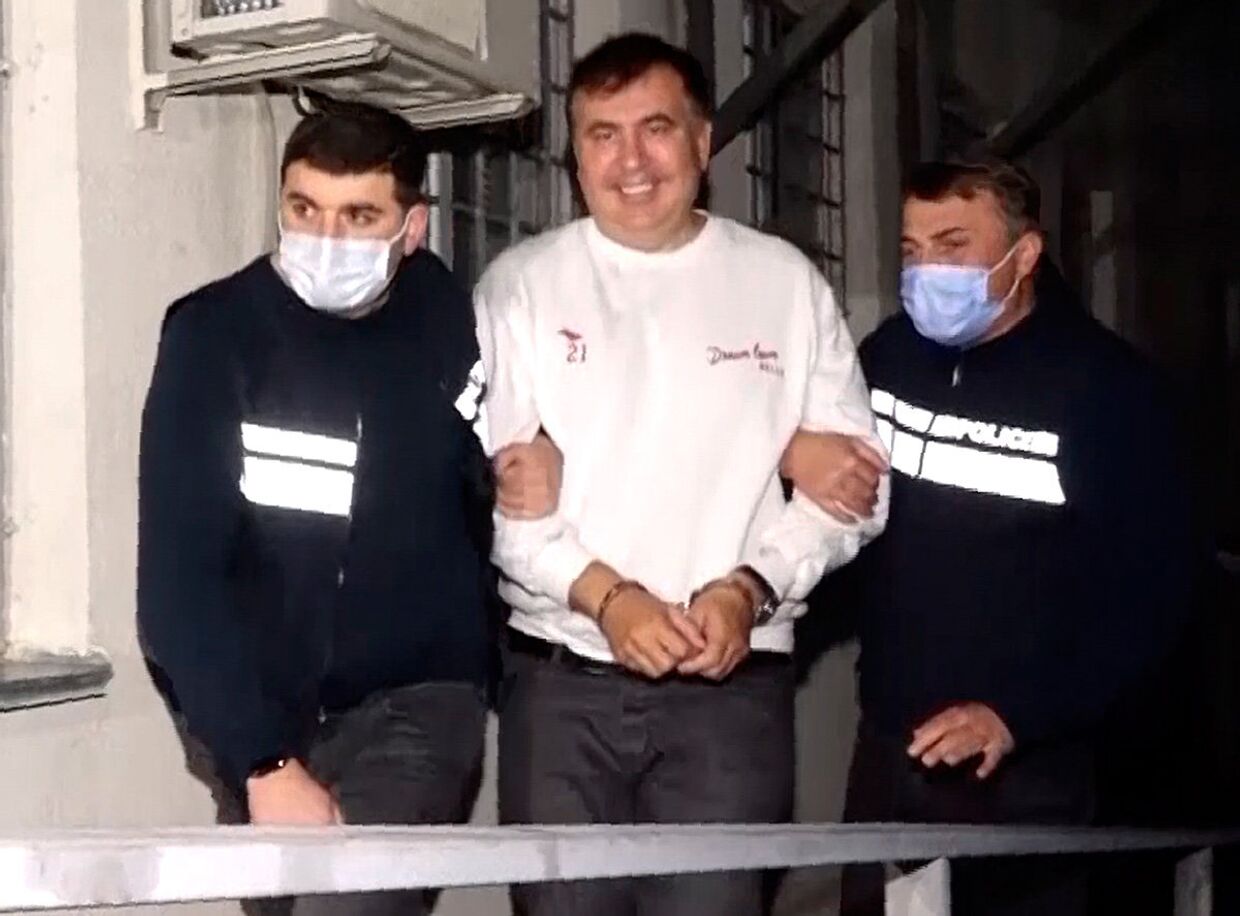 Бывший президент Грузии Михаил Саакашвили после задержания в Рустави