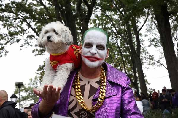 Костюмированный парад собак в Нью-Йорке
