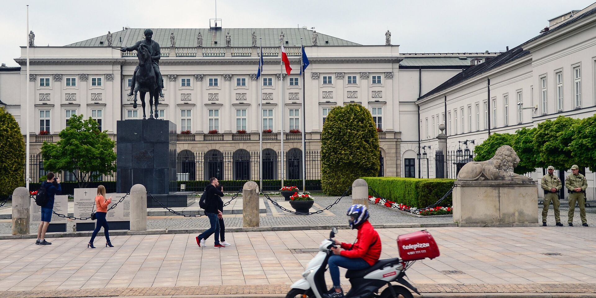 Президентский дворец на улице Краковское предместье в Варшаве - ИноСМИ, 1920, 29.10.2021