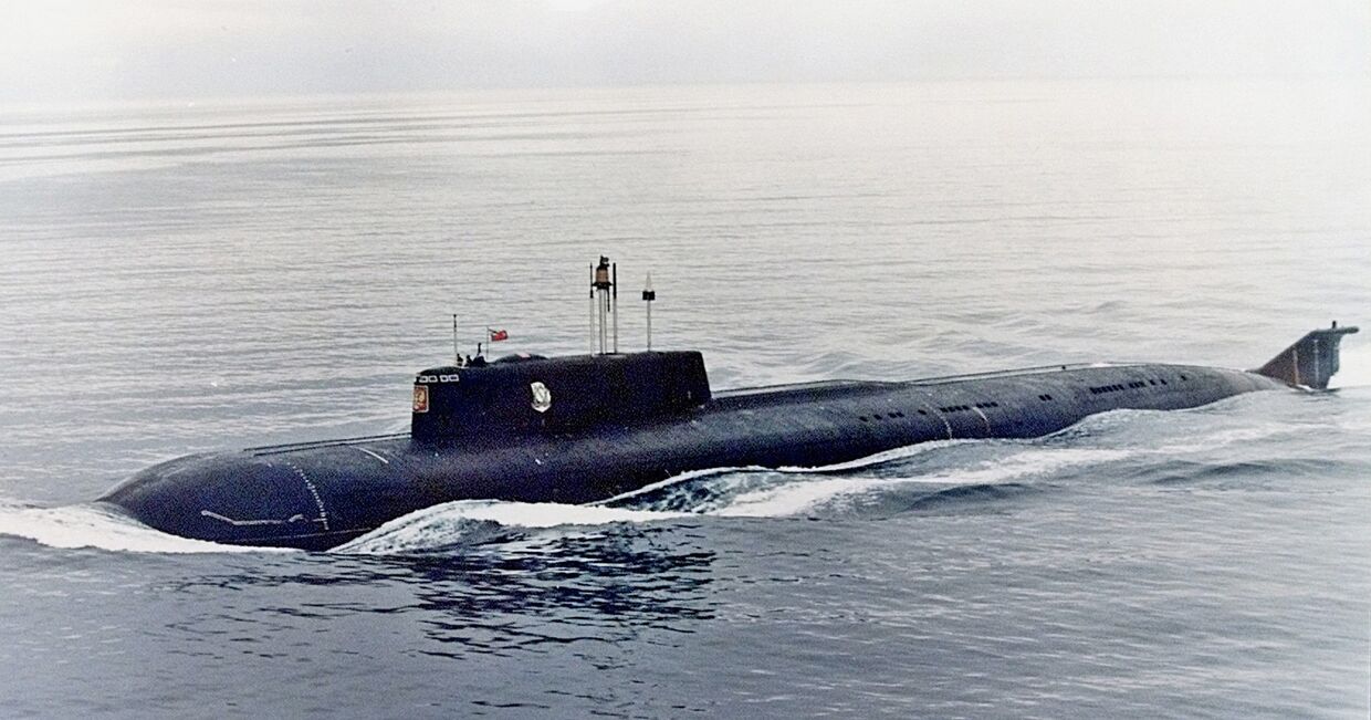 Подводная лодка «Курск» в Североморске, 1999 год