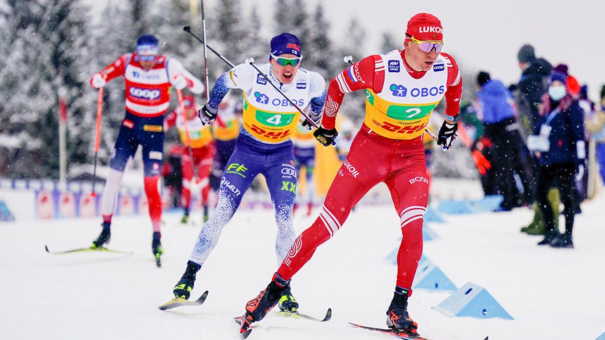 Россиянин Александр Большунов во время Чемпионата мира по лыжным гонкам в Лиллехаммере