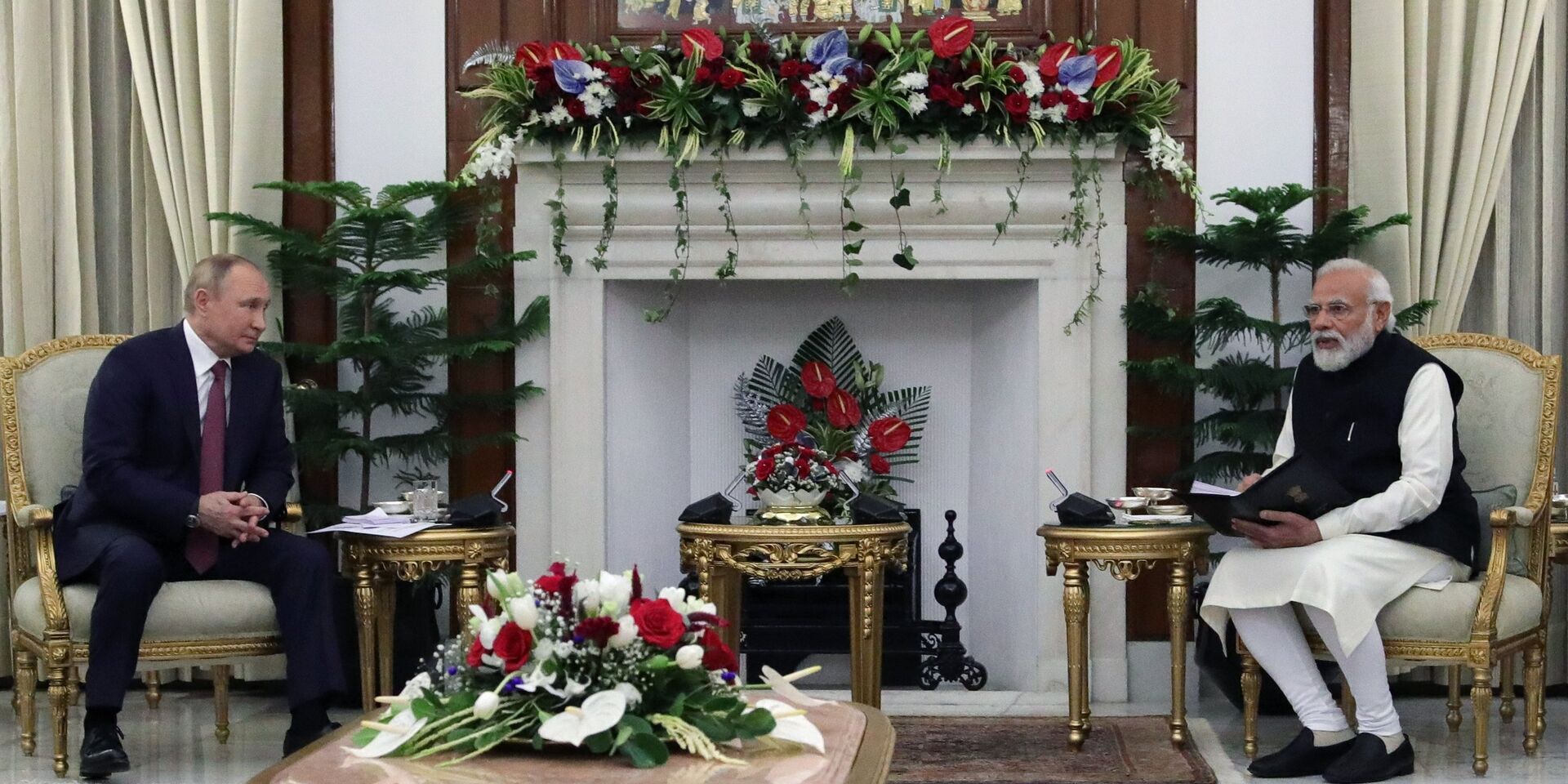 Рабочий визит президента РФ В. Путина в Индию - ИноСМИ, 1920, 27.11.2025