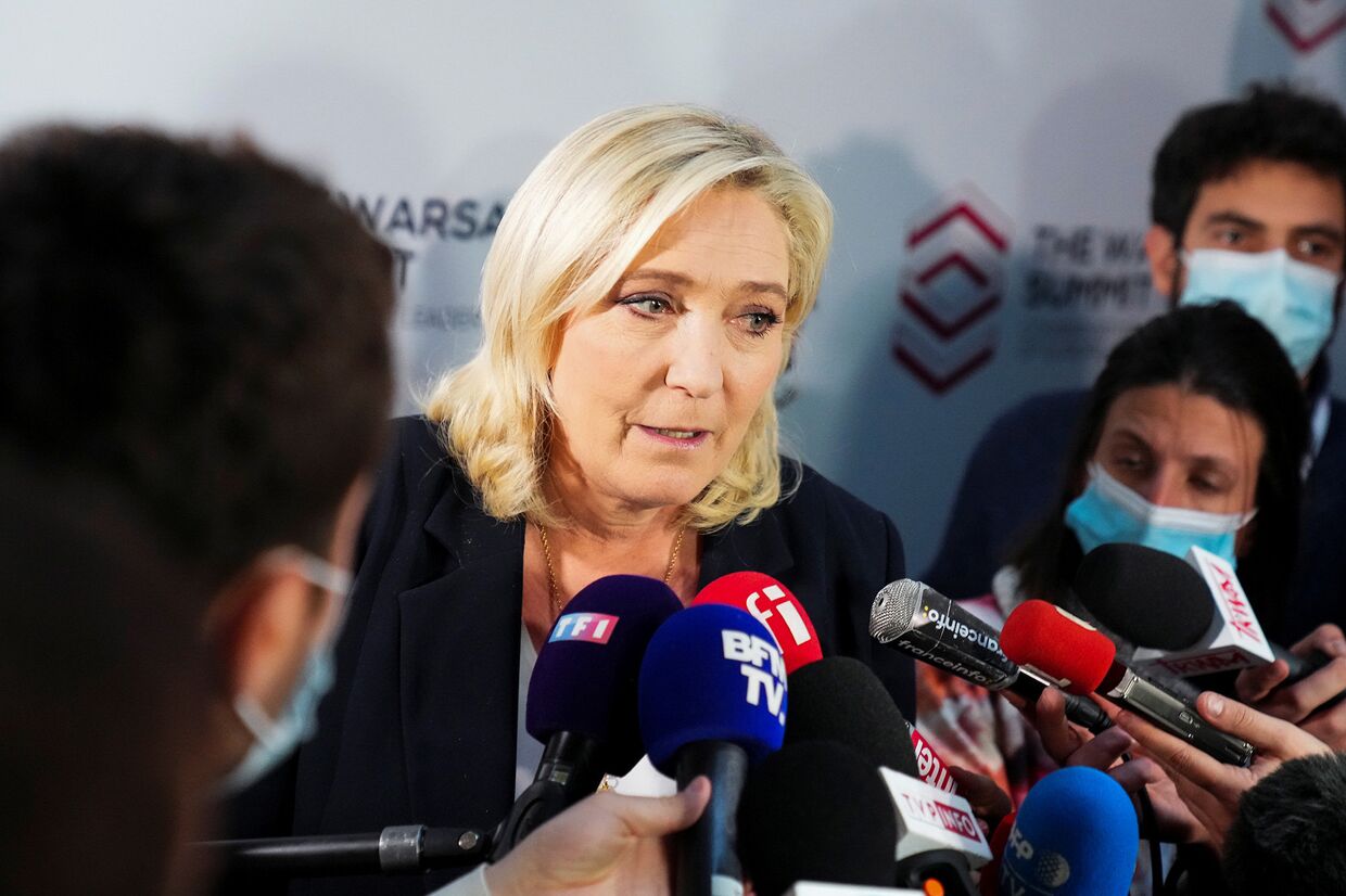 Лидер французской партии Национальное объединение Марин Ле Пен