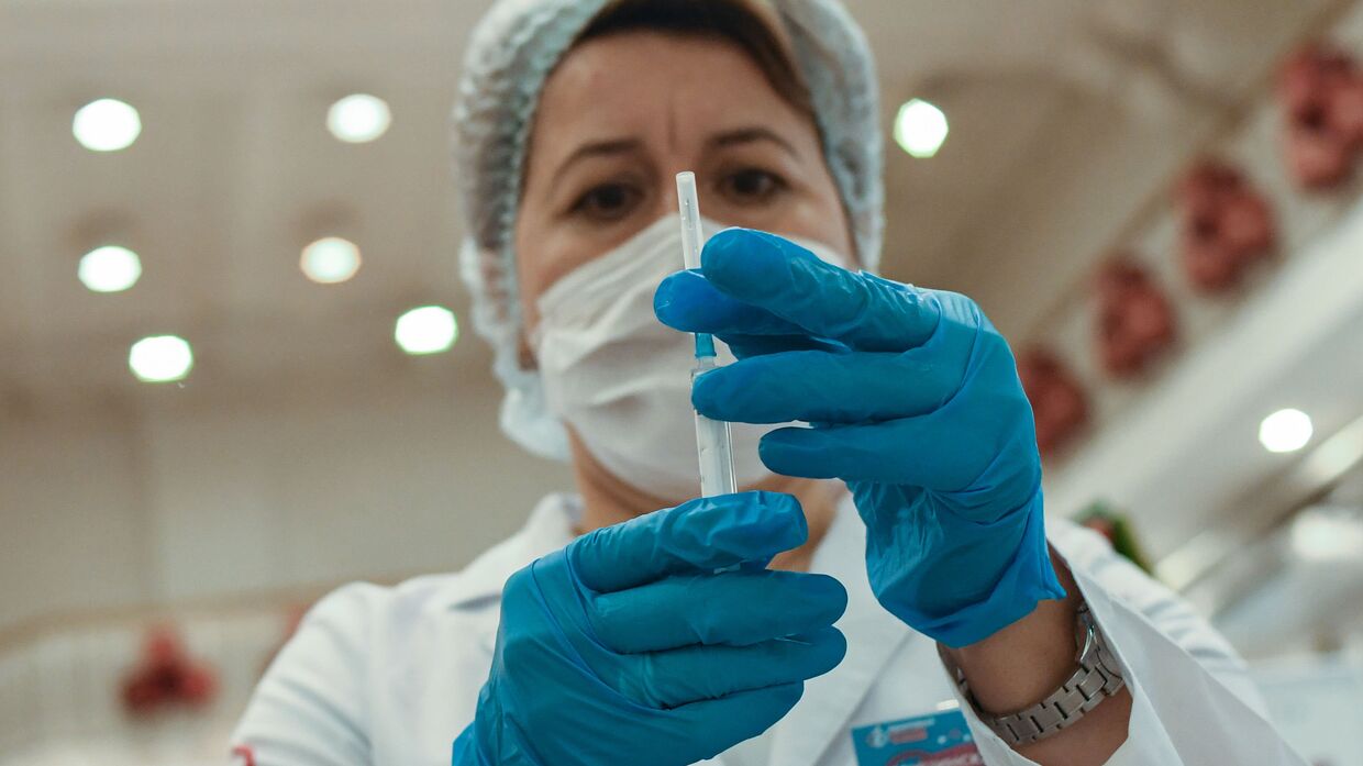 Вакцинация от COVID-19