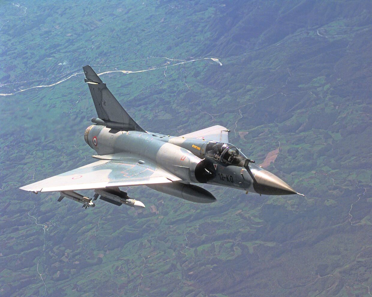 Французский многоцелевой истребитель Дассо «Мираж» 2000