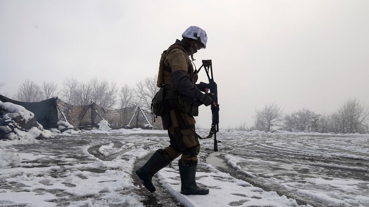 Украинский солдат близ Попасной, Донецкая область