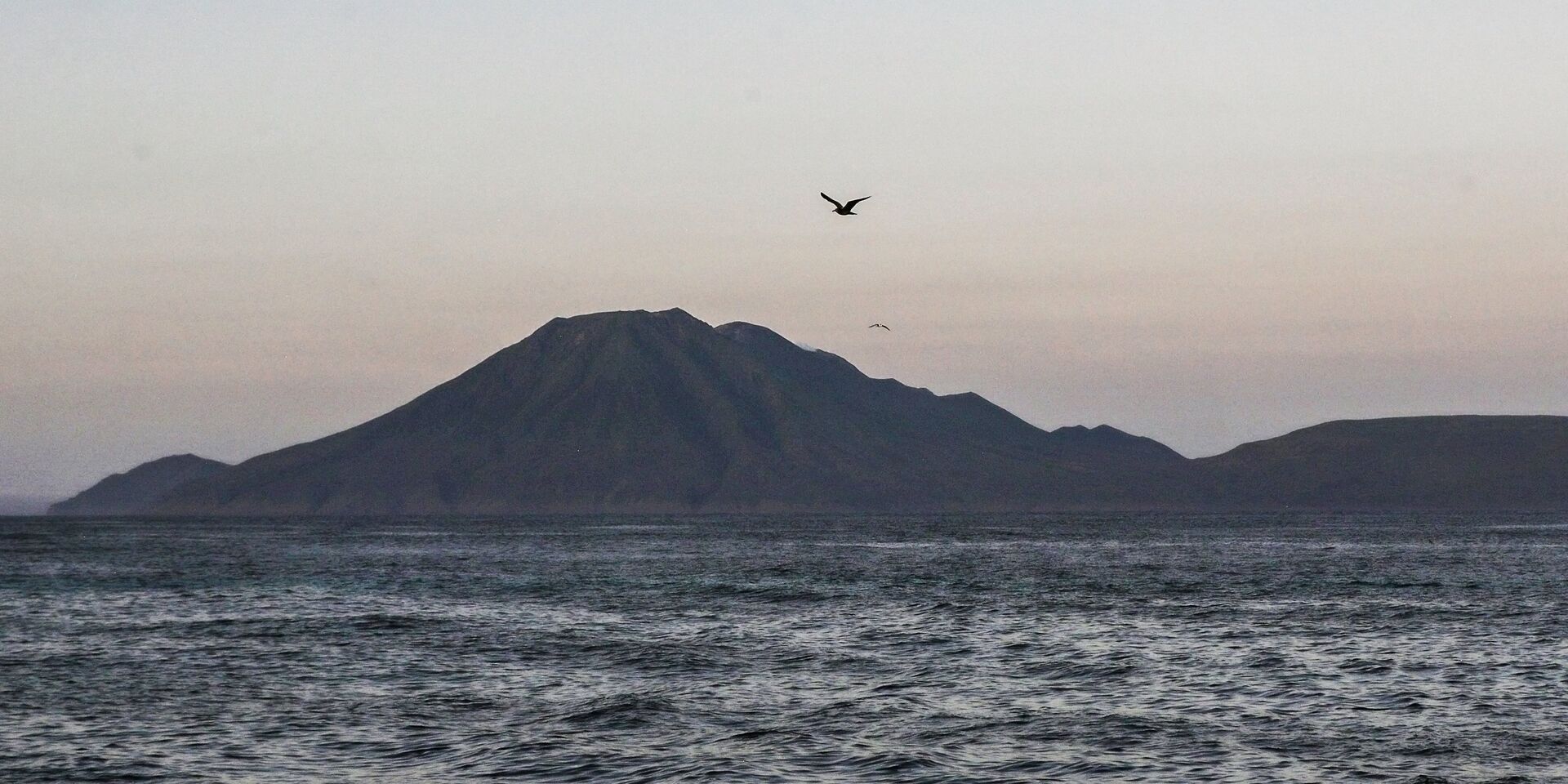 Вулкан Кудрявый на острове Итуруп - ИноСМИ, 1920, 17.02.2022