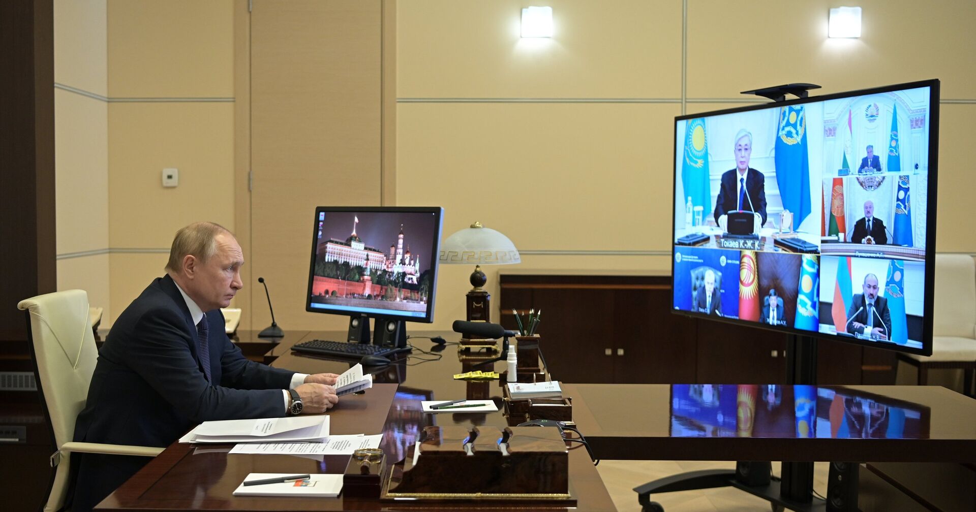Президент РФ В. Путин принял участие во внеочередном заседании Совета коллективной безопасности ОДКБ - ИноСМИ, 1920, 14.01.2022